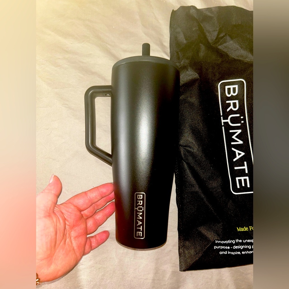 BNIB BrüMate Era 40oz